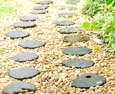 Londen rand Bruin Stapstenen en grind, een perfecte combinatie voor in de Nederlandse tuin!